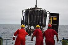 Deploying the conductivity, temperature and depth (CTD) sensor array